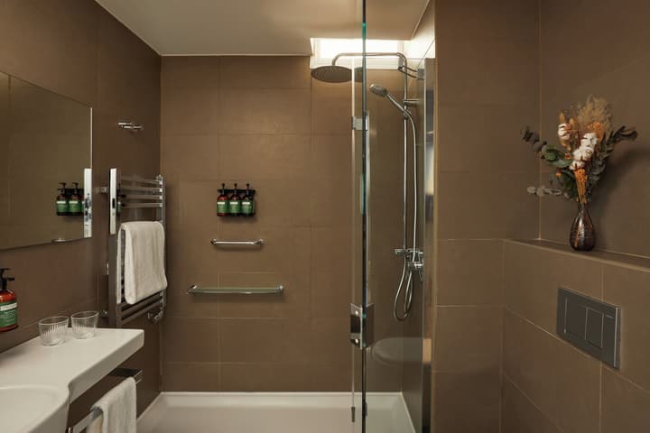 Crowne Plaza Madrid - Centre Retiro by IHG