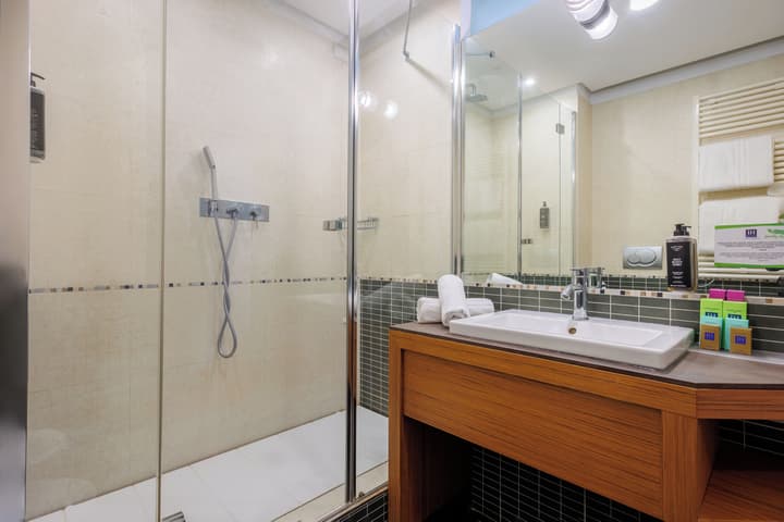 IH Hotels Milano Centrale