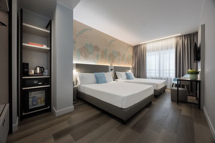 IH Hotels Milano Centrale