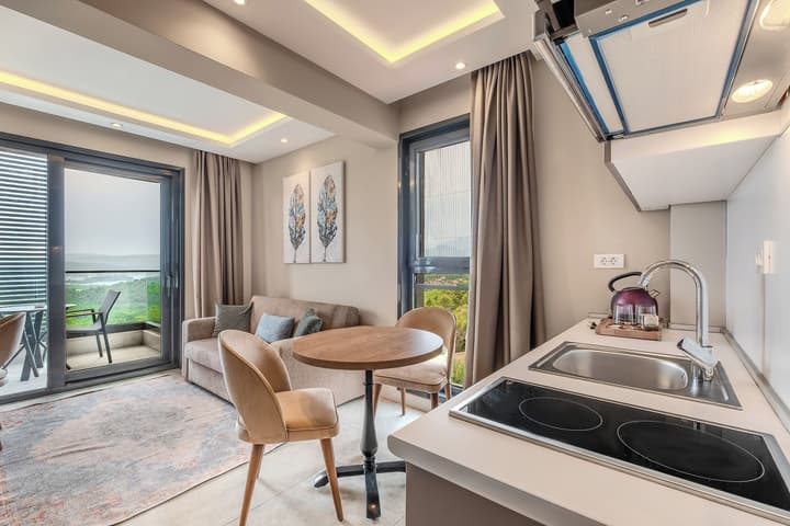 Montenegro Lodge
