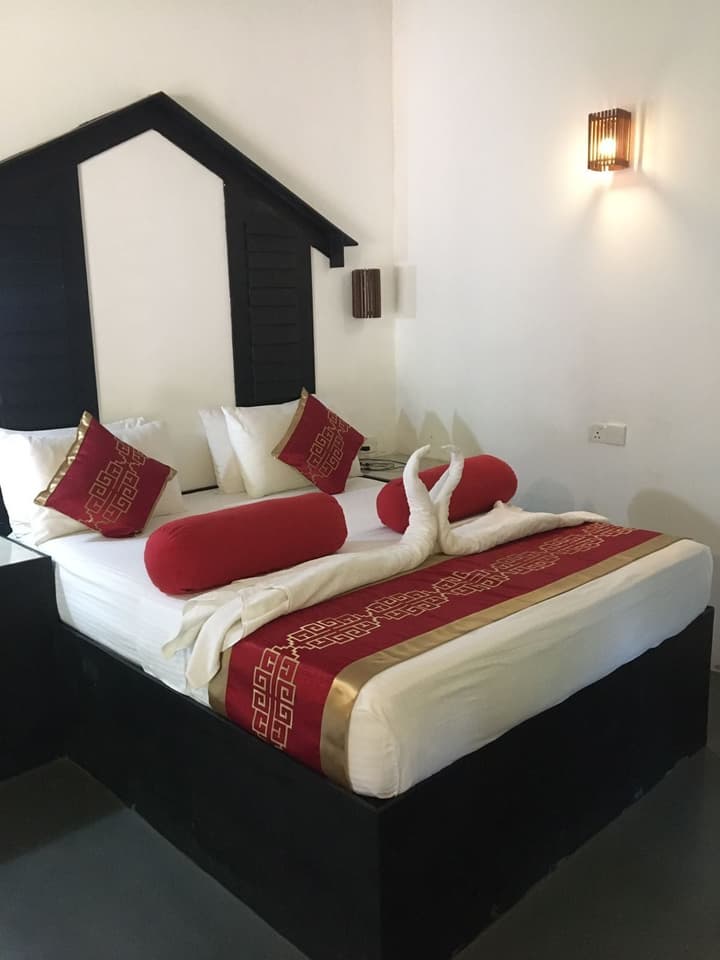 Sunshine Resort and Spa
