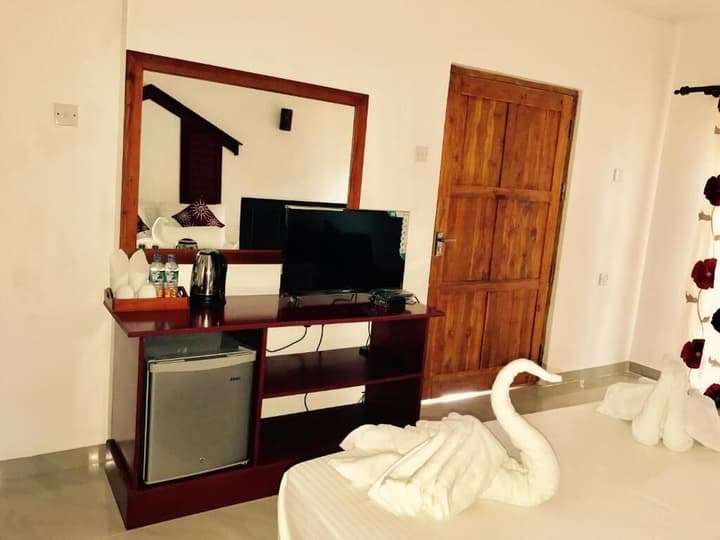 Sunshine Resort and Spa