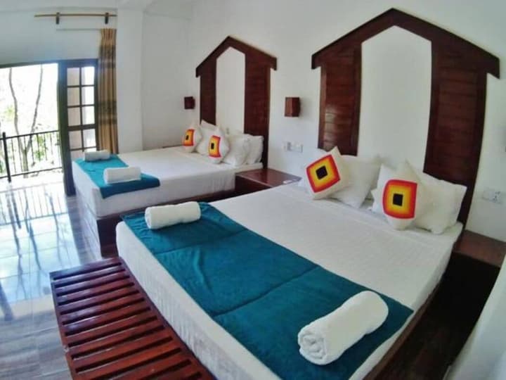 Sunshine Resort and Spa