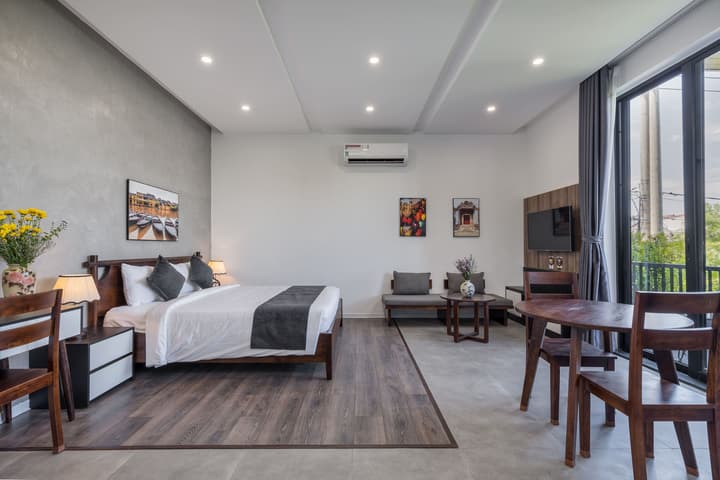 Charm Champion Villa Hoian