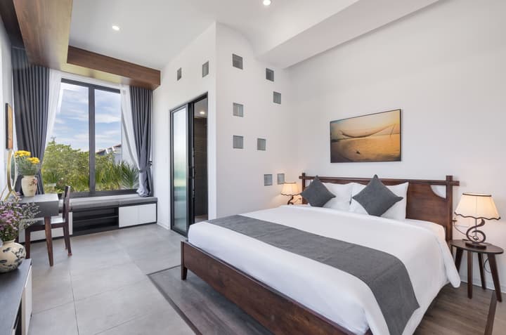 Charm Champion Villa Hoian