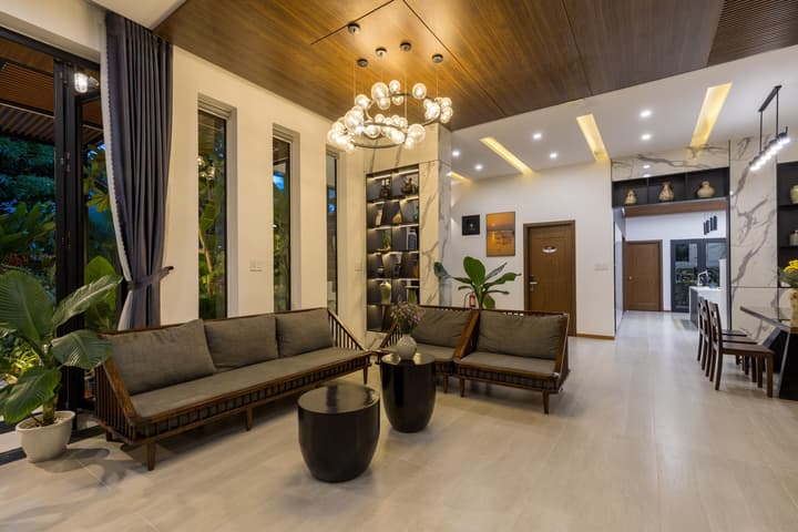 Charm Champion Villa Hoian