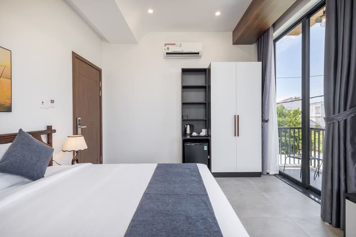 Charm Champion Villa Hoian