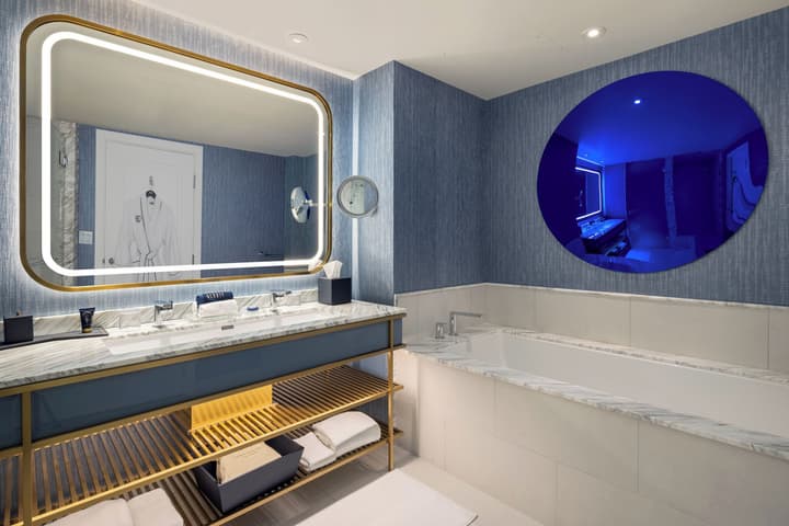 Fontainebleau Las Vegas, MICHELIN Key Award Hotel