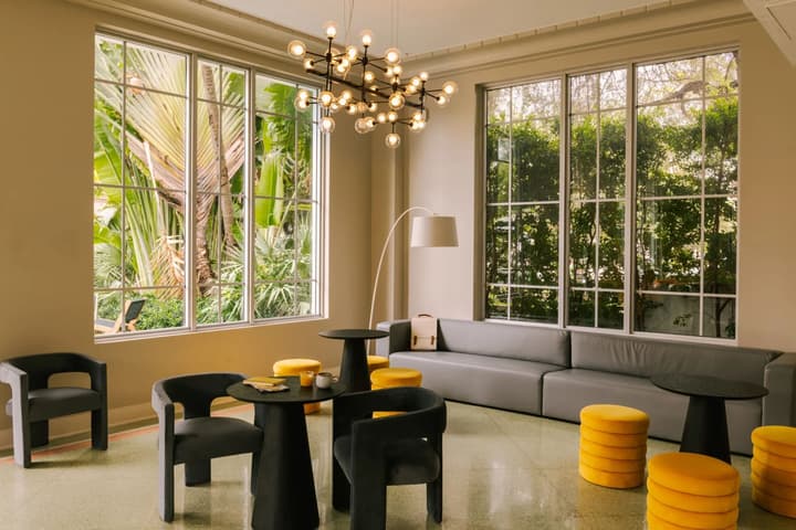 Kenmore Village Hotel, South Beach
