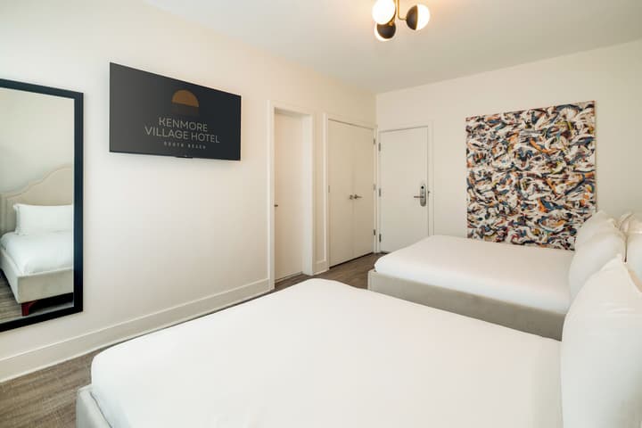 Kenmore Village Hotel, South Beach