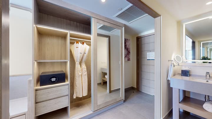 Royalton CHIC Antigua, An Autograph Collection All-Inclusive Resort – Adults Only