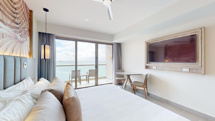 Royalton CHIC Antigua, An Autograph Collection All-Inclusive Resort – Adults Only