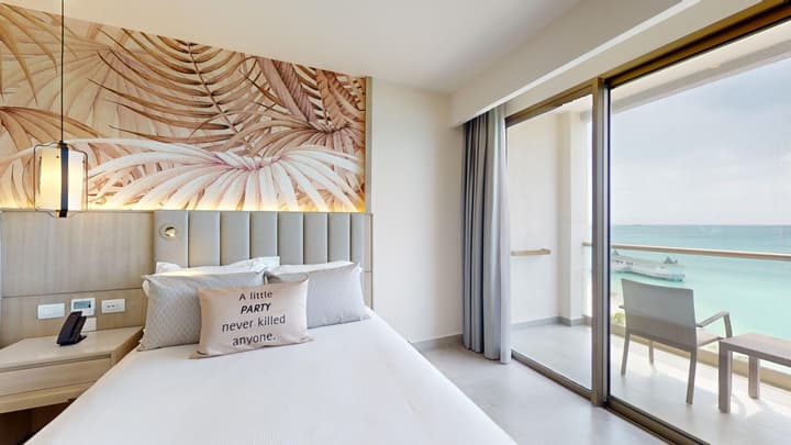 Royalton CHIC Antigua, An Autograph Collection All-Inclusive Resort – Adults Only