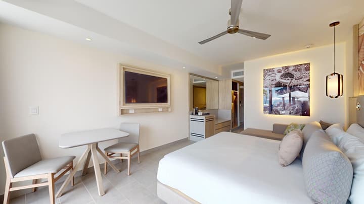 Royalton CHIC Antigua, An Autograph Collection All-Inclusive Resort – Adults Only