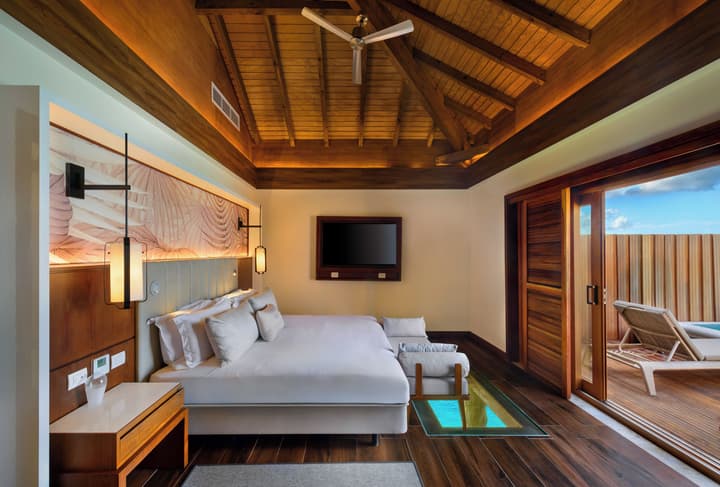 Royalton CHIC Antigua, An Autograph Collection All-Inclusive Resort – Adults Only