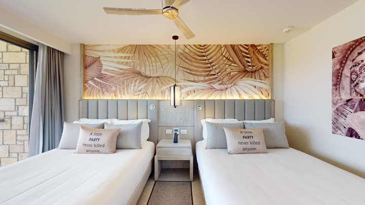 Royalton CHIC Antigua, An Autograph Collection All-Inclusive Resort – Adults Only