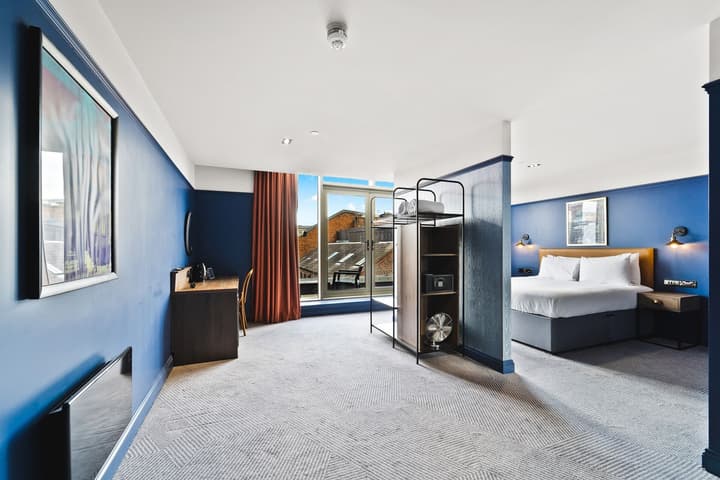 Ropewalks Hotel