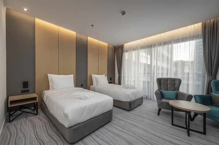 The Grandeur Hotel