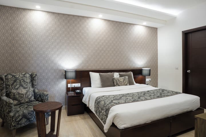 Ahuja Residency City Centre