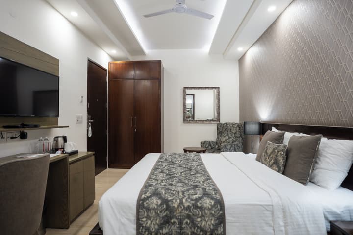 Ahuja Residency City Centre