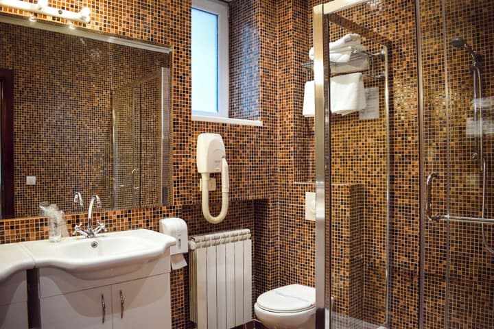 Queen's Astoria Design Hotel