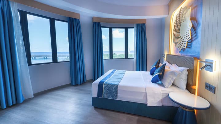 UMET Seaview Hotel Roundtrip Airport Pick up and drop off