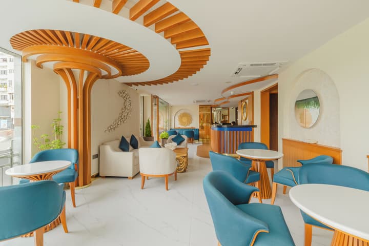 UMET Seaview Hotel Roundtrip Airport Pick up and drop off