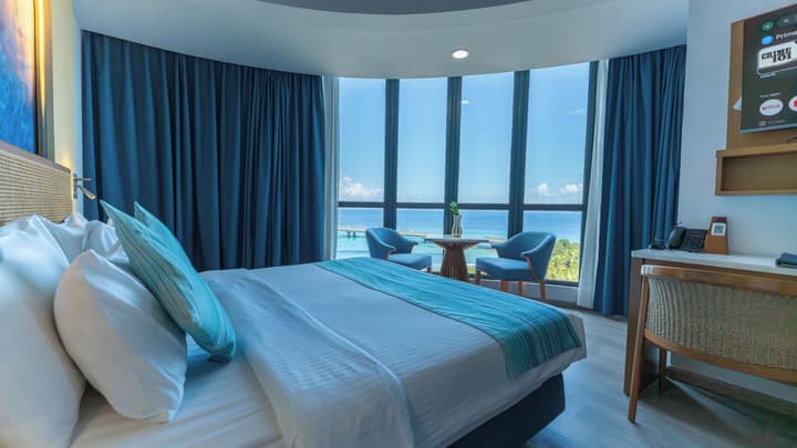 UMET Seaview Hotel Roundtrip Airport Pick up and drop off