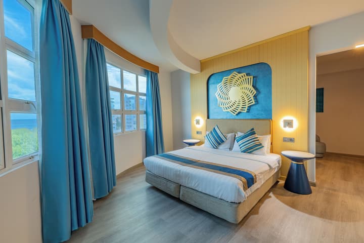 UMET Seaview Hotel Roundtrip Airport Pick up and drop off