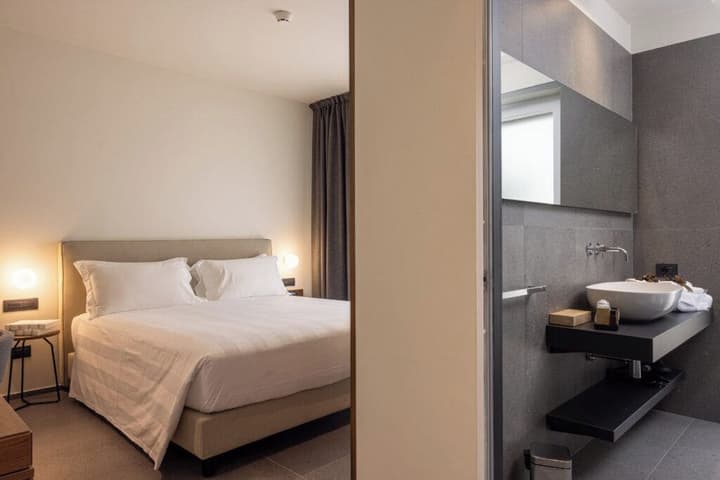 B21 Lifestyle Hotel