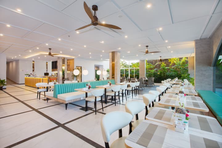 RV Hotel Gianyar