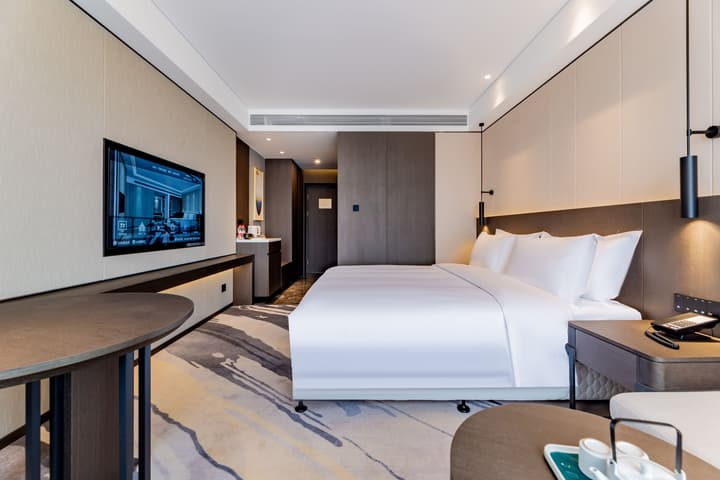 Ramada by Wyndham Bayannur