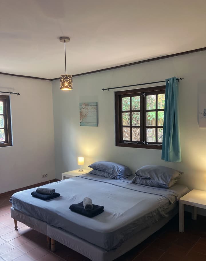 Mirador Apartments