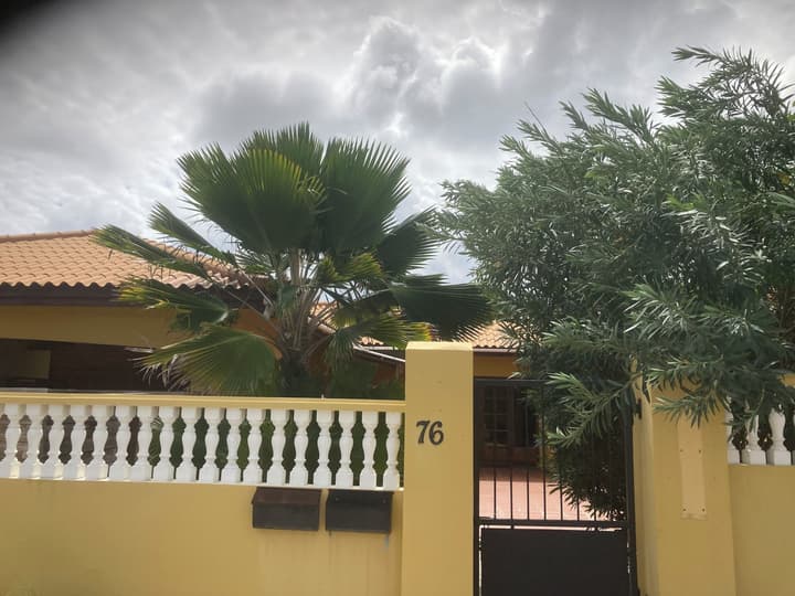 Mirador Apartments