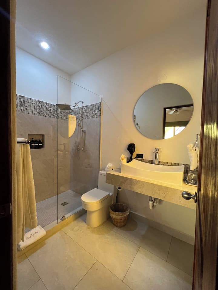El Encanto Suites