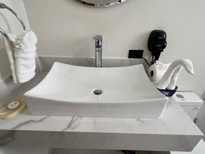 El Encanto Suites