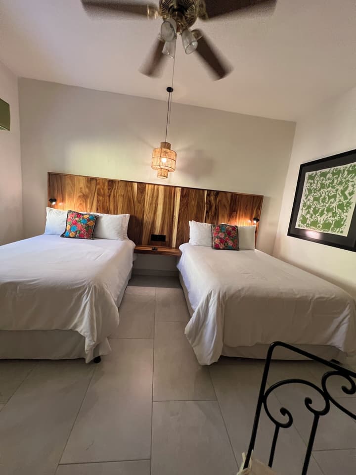 El Encanto Suites