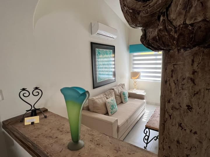El Encanto Suites