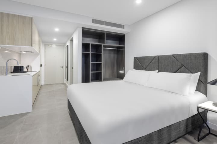 Meriton Suites Melbourne