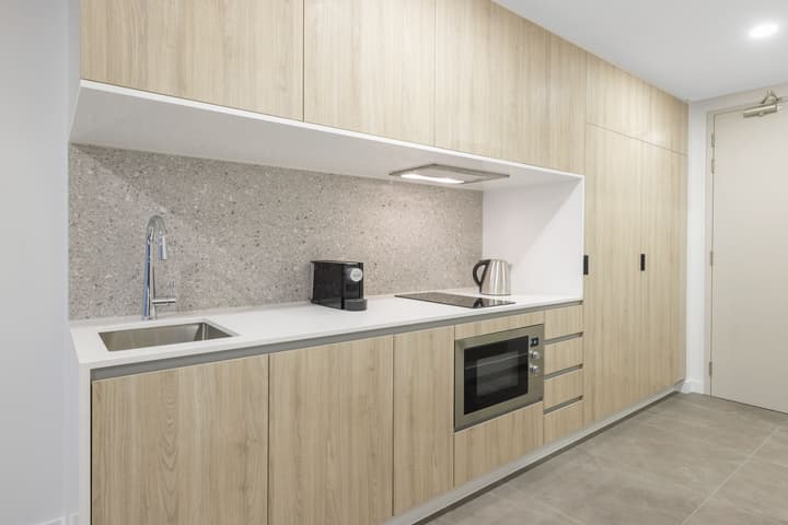 Meriton Suites Melbourne