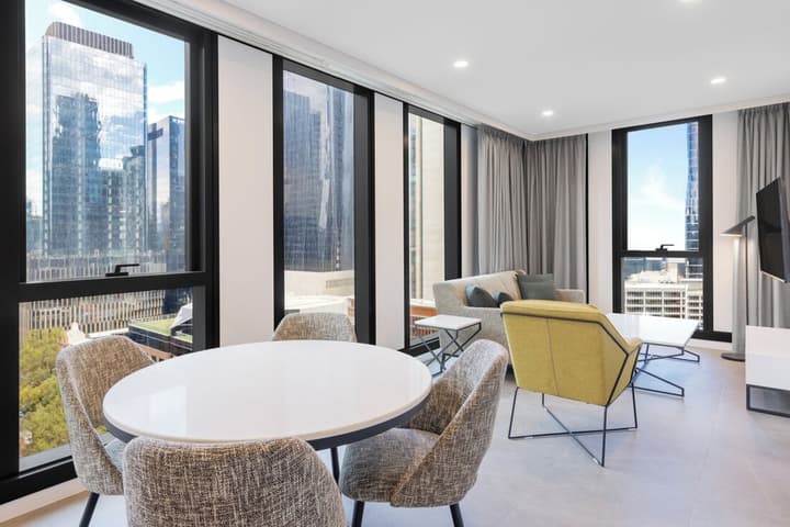 Meriton Suites Melbourne