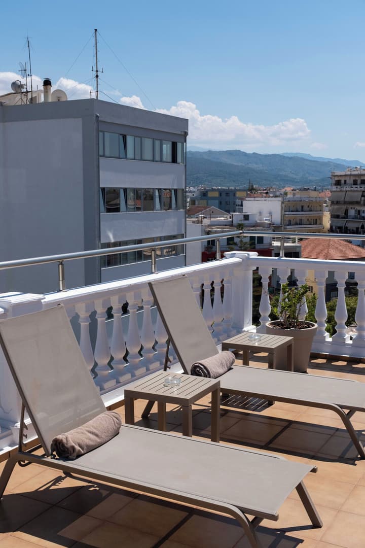 Epavli Grace Hotel