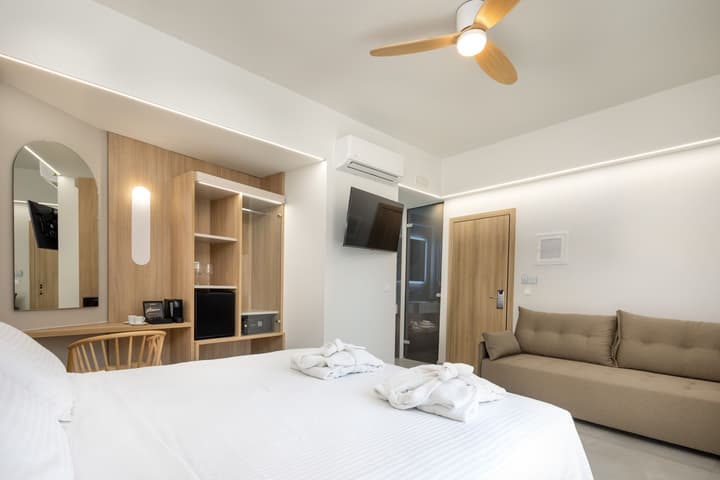 Epavli Grace Hotel