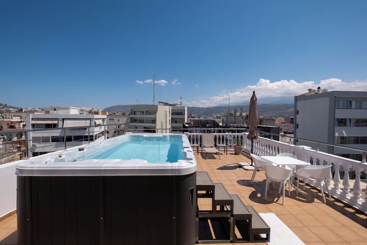 Epavli Grace Hotel