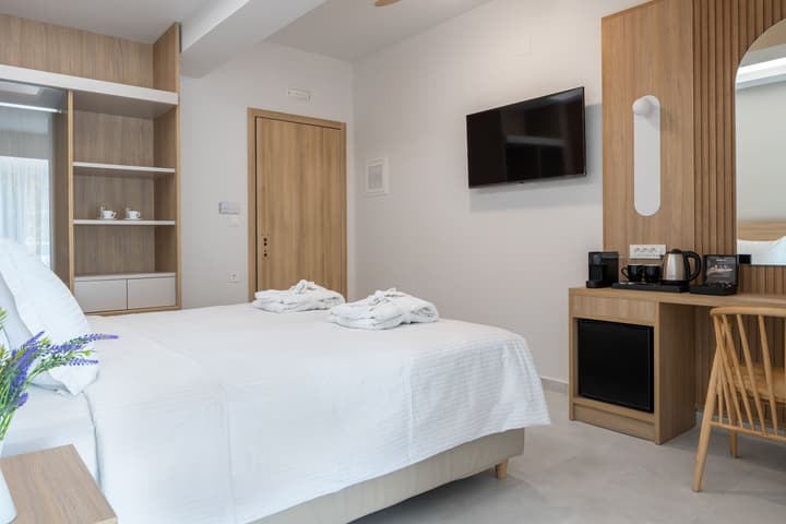Epavli Grace Hotel