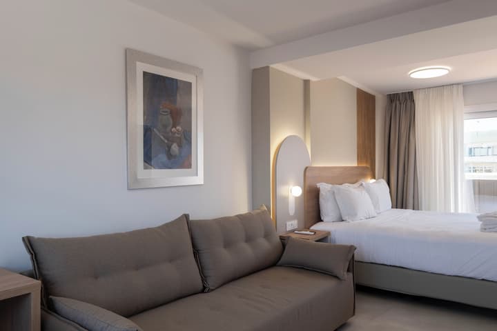 Epavli Grace Hotel