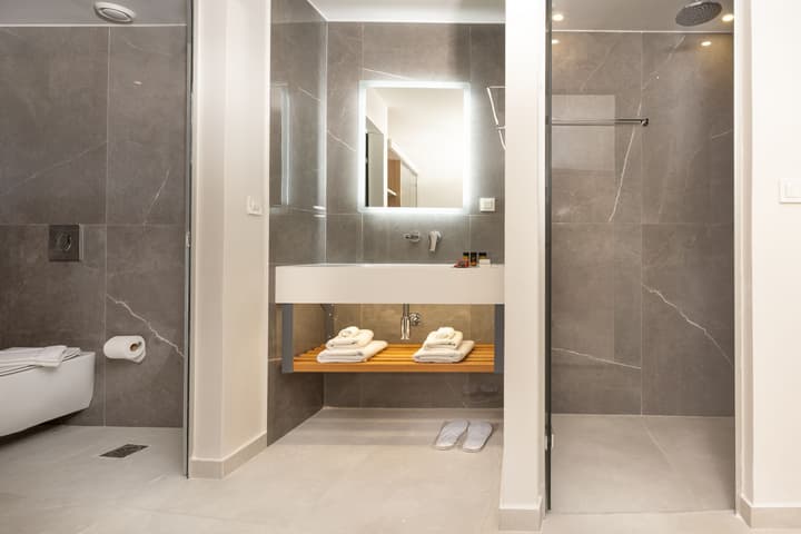 Epavli Grace Hotel