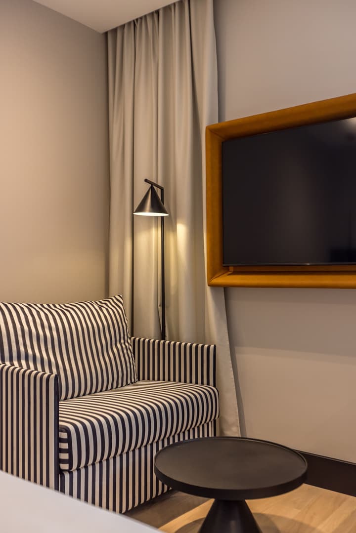 Cora Hotel