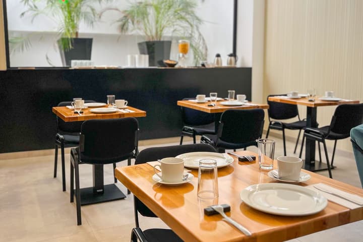 Hotel MG Poniente