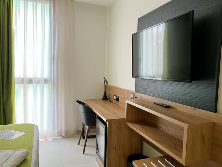 Hotel MG Poniente